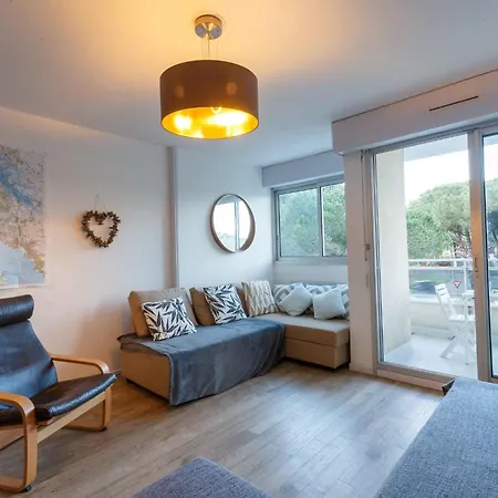 Appartamento Les Ecureuils-1 By Interhome Les Mathes